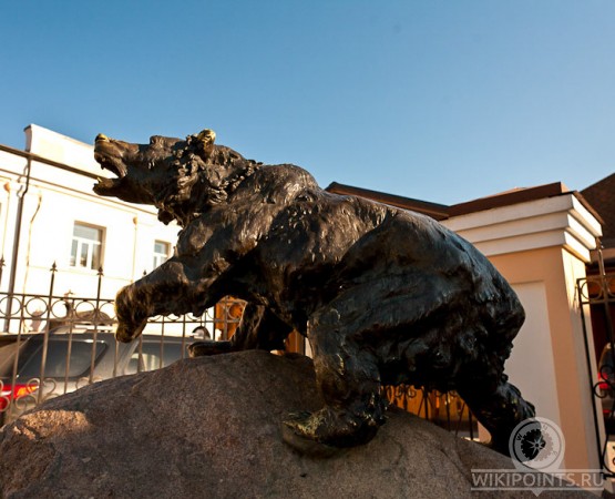Памятник медведю на wikipoints.ru