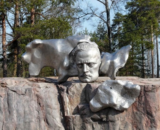 Памятник Сибелиусу на wikipoints.ru