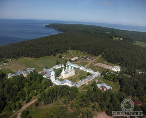 Мужской монастырь на острове Коневец на wikipoints.ru