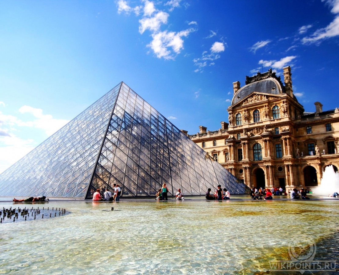 Лувр wikipoints.ru