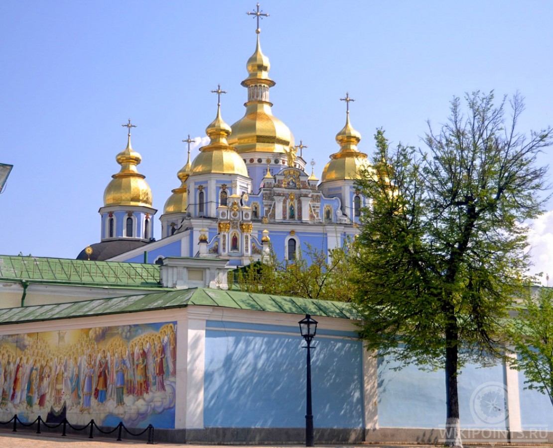 Монастырь Златоверхий монастырь Михайловский