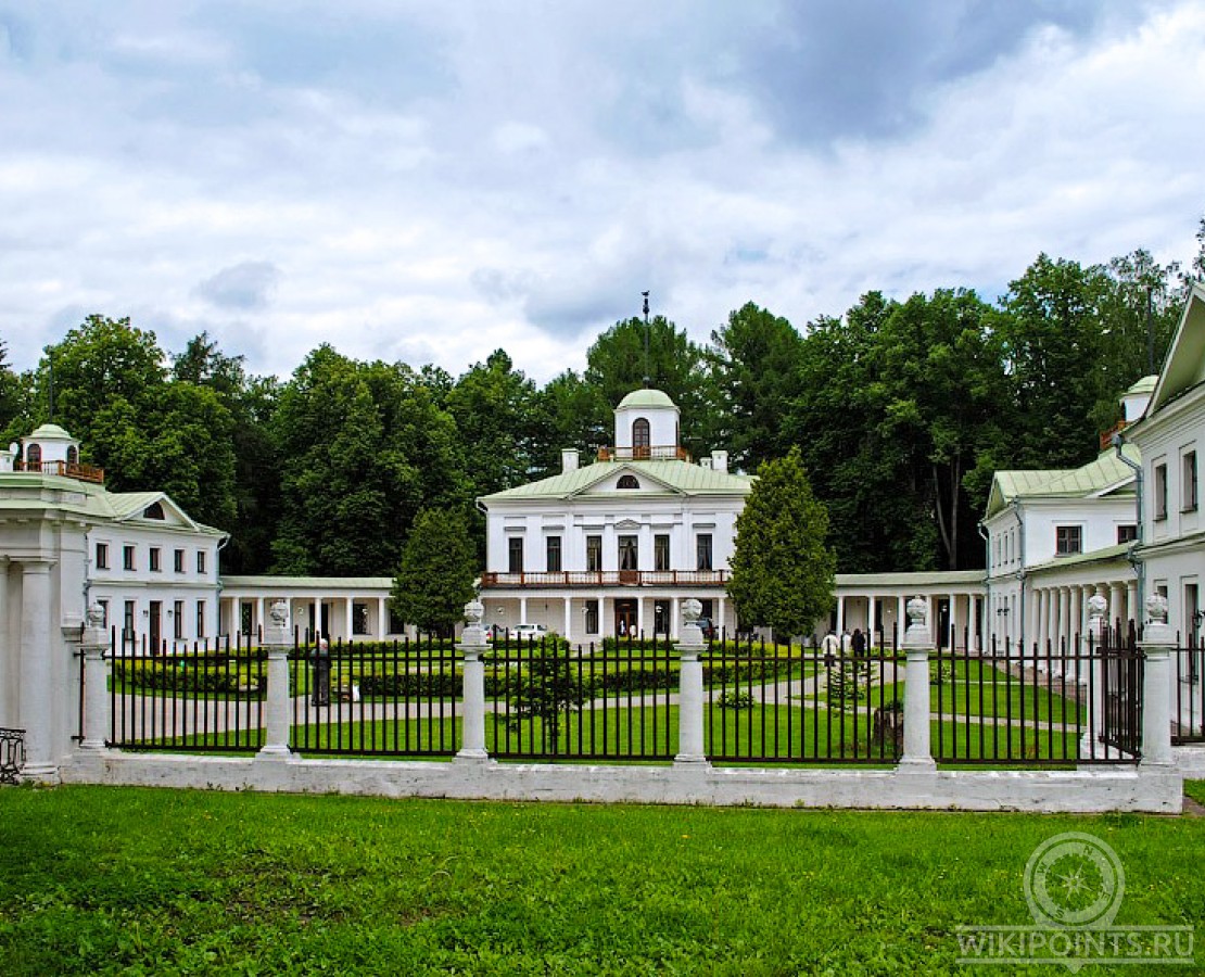 Усадьба середниково в подмосковье фото