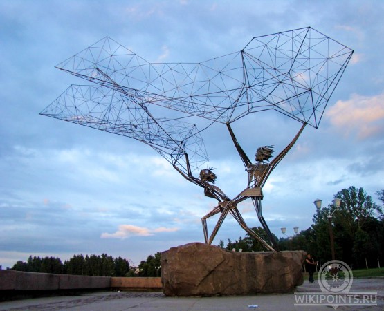 Скульптура Рыбаки на wikipoints.ru