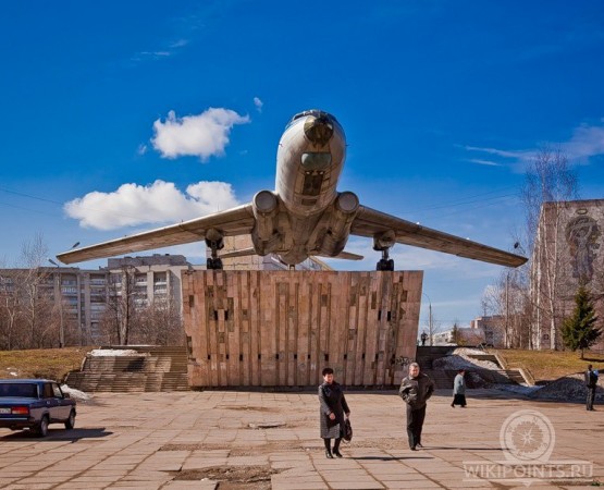 Самолет Ту-104А на wikipoints.ru
