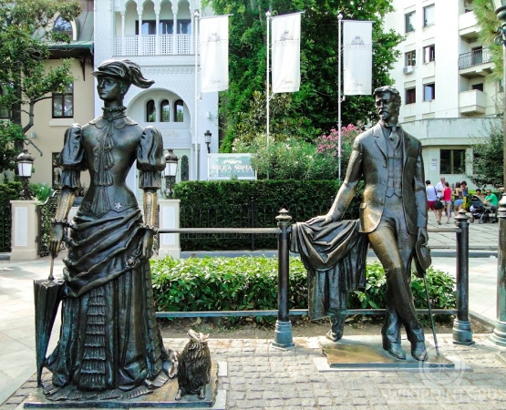 Памятник Антон Чехов и дама с собачкой на wikipoints.ru