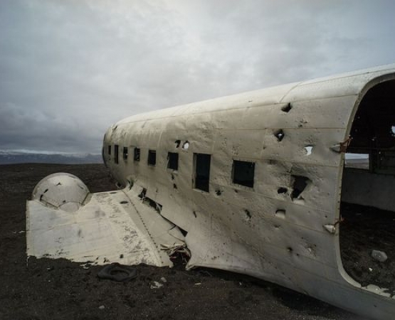 Останки самолета DC-3 ВМС США на wikipoints.ru
