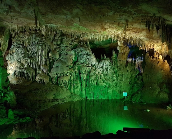 Пещера Прометея на wikipoints.ru