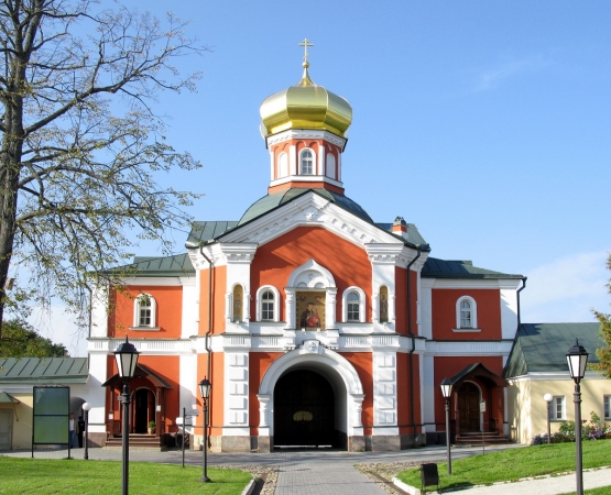 Валдайский Иверский монастырь на wikipoints.ru