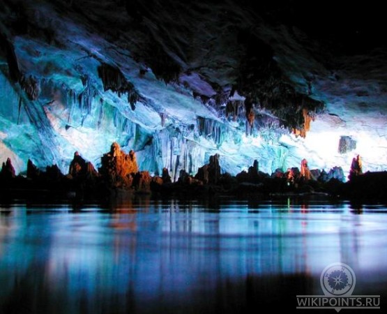 Пещера Тростниковой Флейты на wikipoints.ru