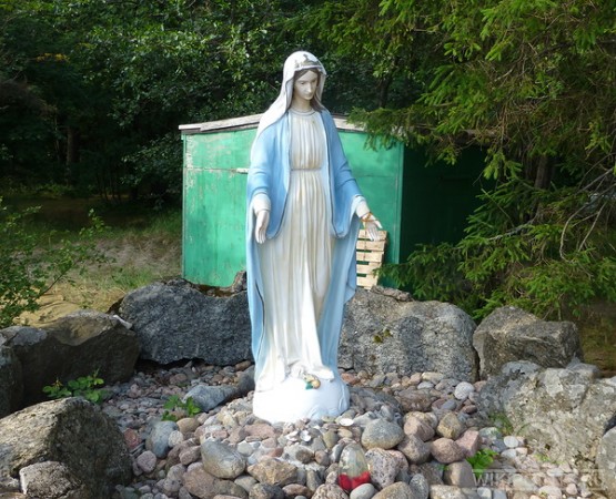 Фигурка Девы Марии на wikipoints.ru