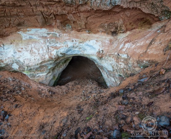 Оредежские пещеры на wikipoints.ru