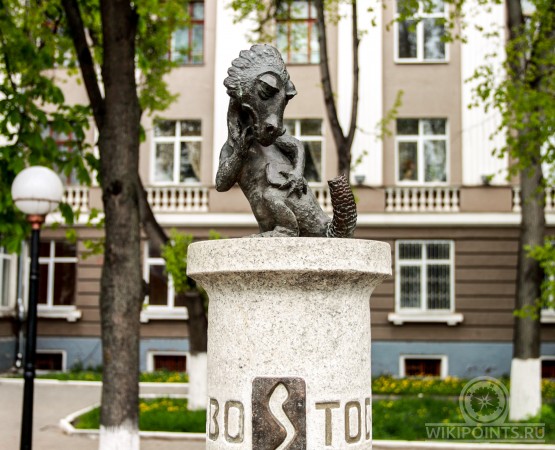 Памятник Хвосту на wikipoints.ru