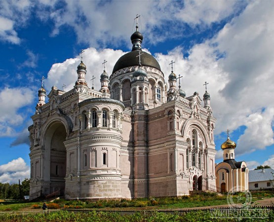 Казанский женский монастырь на wikipoints.ru